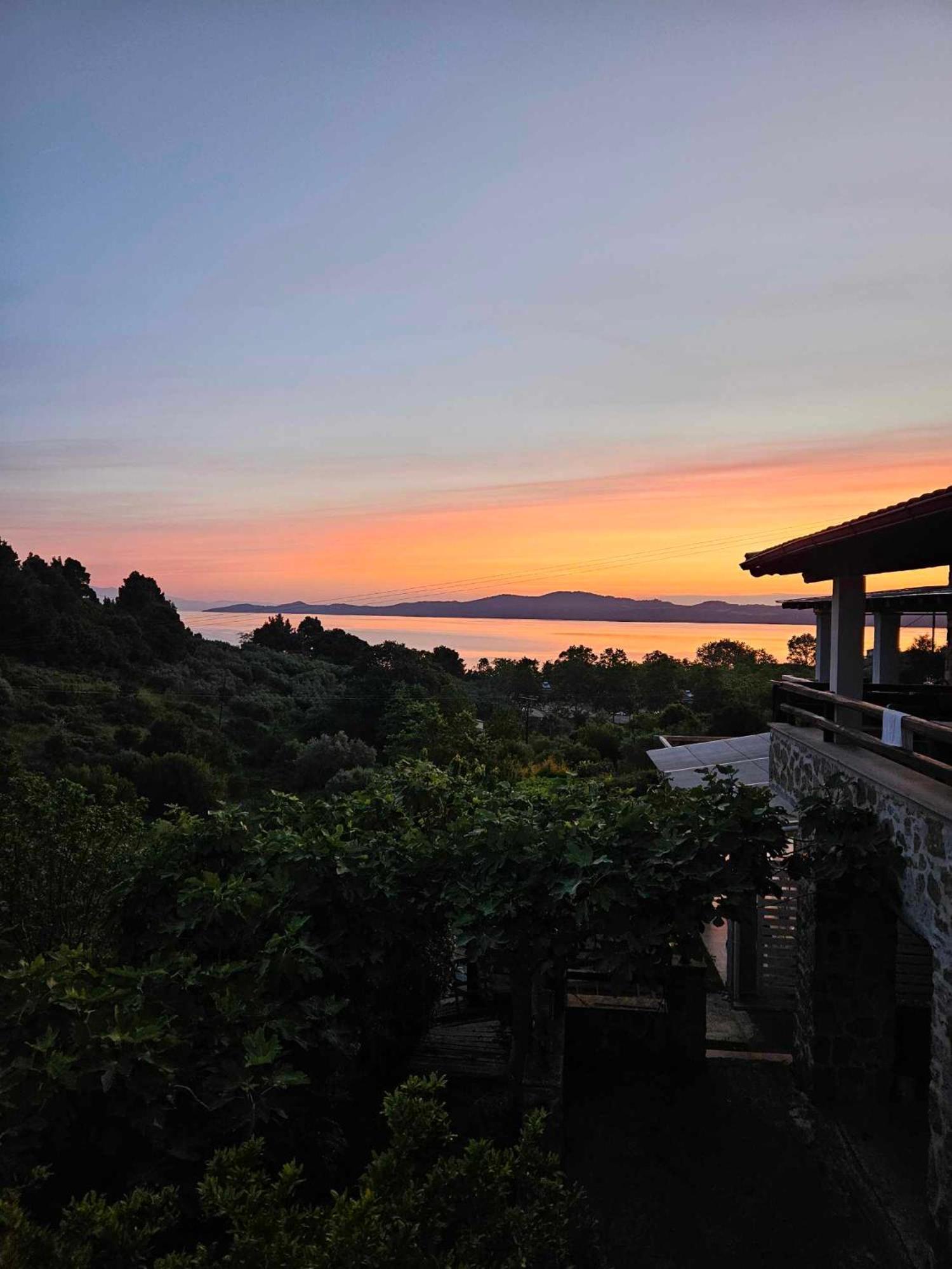 Stone Villas Nea Roda Exterior foto